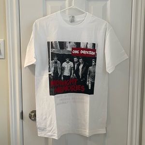Vintage One Direction Midnight Memories 2014 Tour Tee